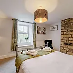4 Bed In Arkengarthdale Oc-h27492 Holiday home