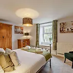 4 Bed In Arkengarthdale Oc-h27492 Holiday home *